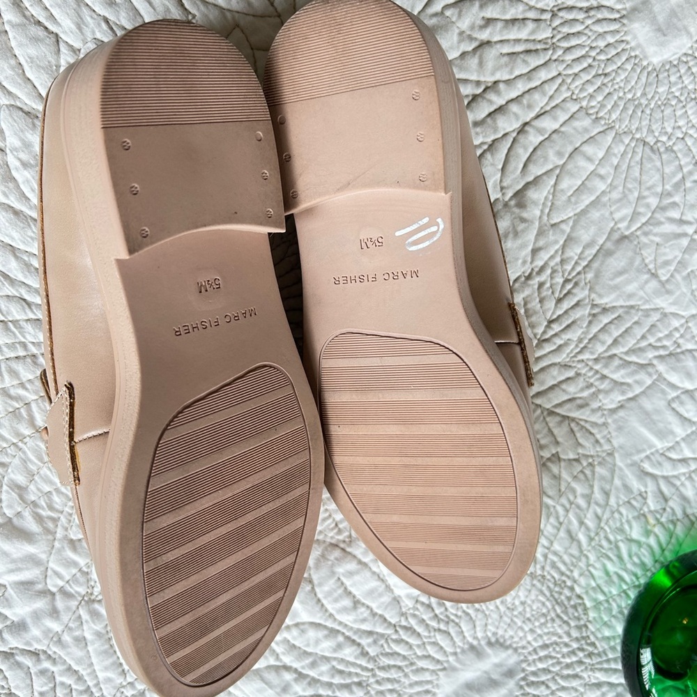 Marc Fisher Women's Beige Chain Loafers - Picture 4 of 8